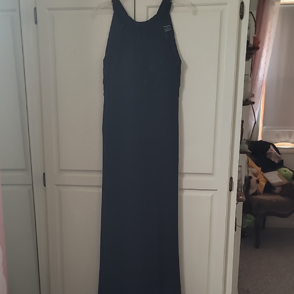 Morgan & Co. Sleek Black Prom Dress